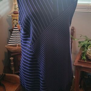 Dana Buchman Black and Purple Top